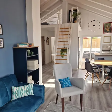 Apartment Del Parque Flats Atico Huertas